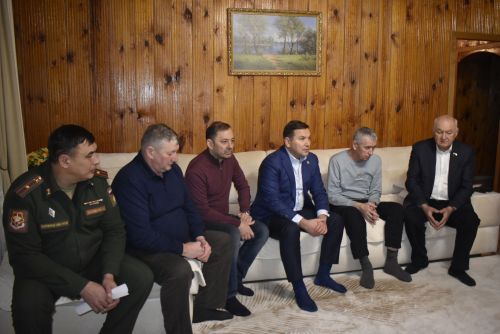 “Батыр Ил сакчысы үстерүегез өчен рәхмәт”