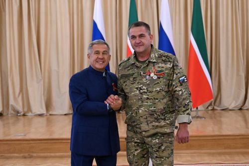 Райондашыбыз Шамил Абдуллинның  күкрәген медальләр бизи
