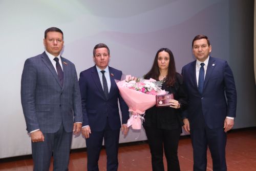 Апаста батыр егетләрне искә алдылар