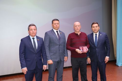 Апаста батыр егетләрне искә алдылар