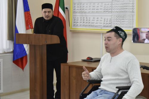 Апас “Хәҗәр” рухи-әхлакый үзәгендә көчле рухлы райондашлар белән очрашу узды
