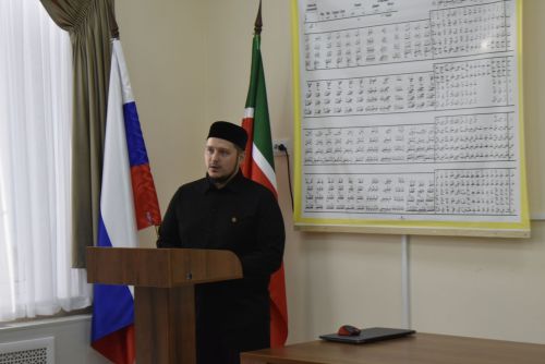 Апас “Хәҗәр” рухи-әхлакый үзәгендә көчле рухлы райондашлар белән очрашу узды
