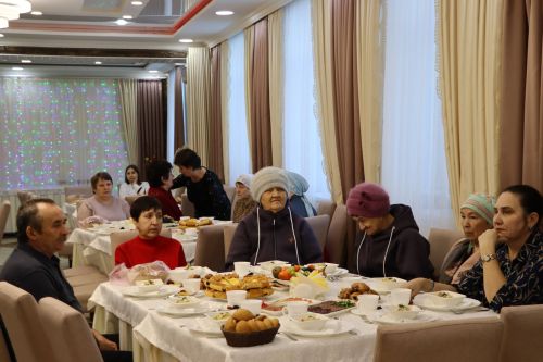Апас җирлеге махсус хәрби операциядә катнашучы егетләрнең якыннарын хөрмәтләде