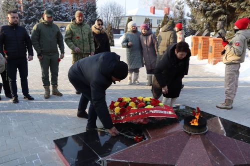 Апас җирлеге махсус хәрби операциядә катнашучы егетләрнең якыннарын хөрмәтләде