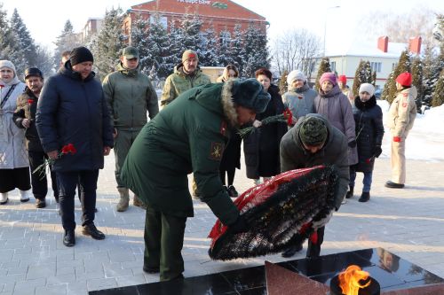 Апас җирлеге махсус хәрби операциядә катнашучы егетләрнең якыннарын хөрмәтләде