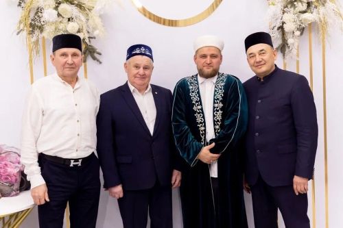Казанда “Апас” якташлар җәмгыяте ифтар ашы уздырды