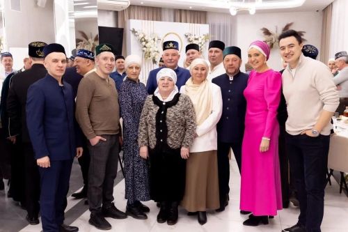 Казанда “Апас” якташлар җәмгыяте ифтар ашы уздырды
