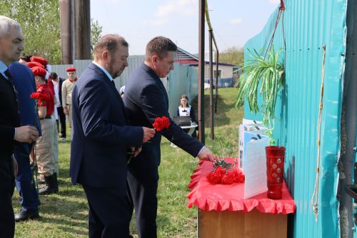 Табар Черкене батыр егетләренең исемен мәңгеләштерде