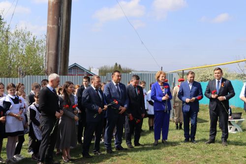 Табар Черкене батыр егетләренең исемен мәңгеләштерде