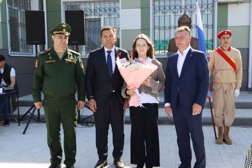 Апаста Бөек Җиңүнең 80 еллыгын каршылаган көннәрдә махсус хәрби операциядә катнашучыларның исеме горур яңгырады