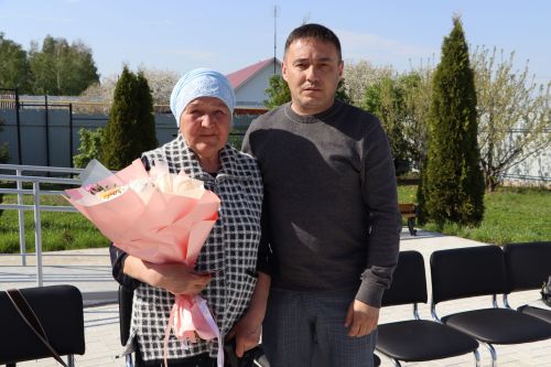 Апаста Бөек Җиңүнең 80 еллыгын каршылаган көннәрдә махсус хәрби операциядә катнашучыларның исеме горур яңгырады