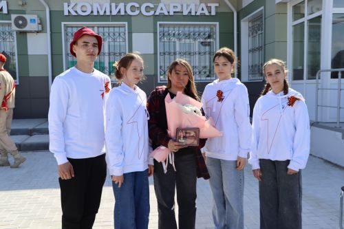 Апаста Бөек Җиңүнең 80 еллыгын каршылаган көннәрдә махсус хәрби операциядә катнашучыларның исеме горур яңгырады