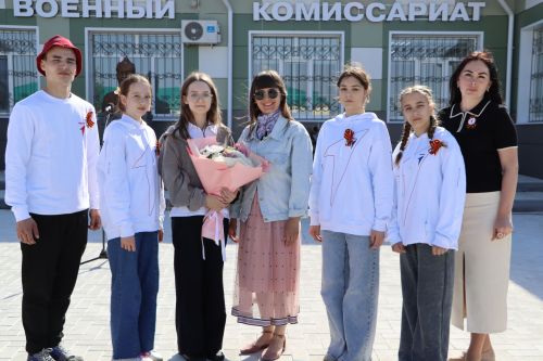 Апаста Бөек Җиңүнең 80 еллыгын каршылаган көннәрдә махсус хәрби операциядә катнашучыларның исеме горур яңгырады