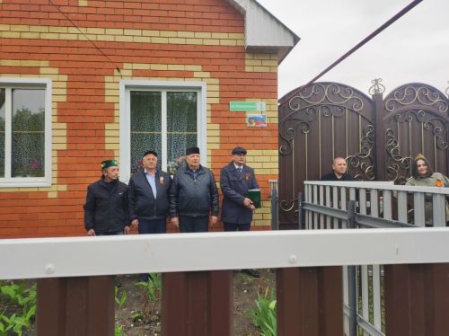 Дәүләкинең батыр егете Ленар Шәриповның исеме мәңгеләштерелде