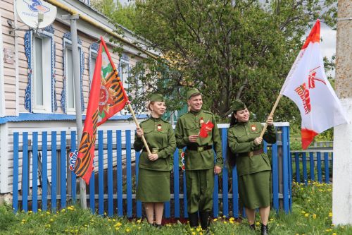 Бөек Ватан сугышы ветераны Хәйретдин ага Сәлахов Җиңү көне котлаулары кабул итте