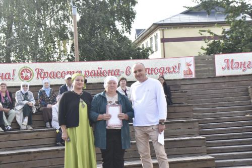 Иң күркәм мәчет һәм чиркәү макетлары билгеле булды