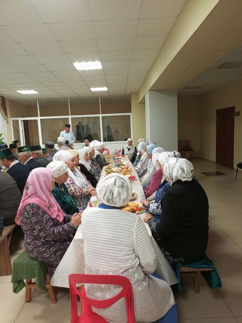 Апаста Мәүлид ашлары уза