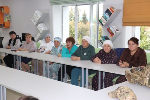 Апас үзәк китапханәсендә “Безнең заман геройлары” дип исемләнгән чара узды