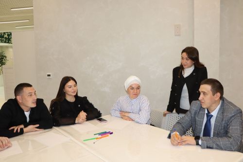 Апасның “Мирас” пансионаты базасында беренче яшь белгечләр форумы узды