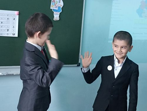 В 1 классе Бурнашевской школы прошёл праздник «Сау бул, Әлифба»