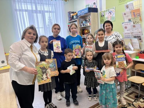 📚 Наши любимые книги теперь живут в новой семье!