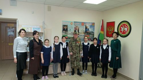 В Староеналинской школе прошла Классная встреча  на тему «Герой из соседнего двора»