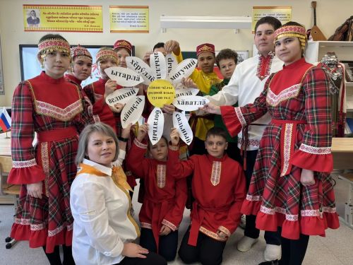 «Три языка, одна душа: как мы говорим на языке предков»
