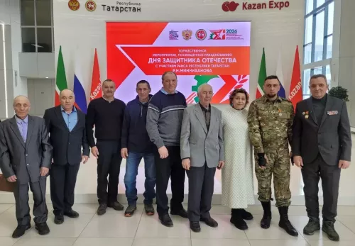 В Казани прошло торжественное мероприятие посвященное празднованию Дня Защитника Отечества с участием Раиса Республики Татарстан