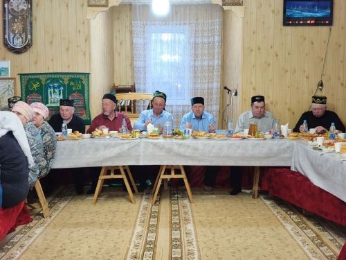 Югары Ындырчыда 60лап кеше катнашында ифтар мәҗлесе узды
