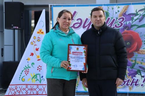 Апасның “Кояшкай” балалар бакчасы коллективы “Шәп сани” креатив чаналар бәйгесендә Гран-При иясе булды