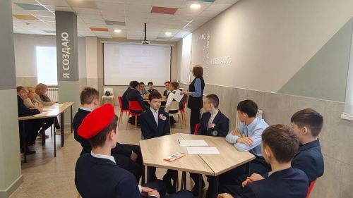 В Молодёжном центре «Яшьлек» прошел патриотическое мероприятие «А ну-ка, парни!»