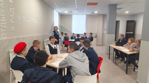В Молодёжном центре «Яшьлек» прошел патриотическое мероприятие «А ну-ка, парни!»
