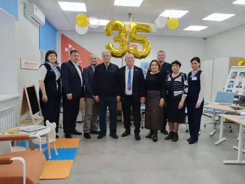 35 лет успеха: в районе чествовали сотрудников Центра занятости за тысячи поддержанных семей
