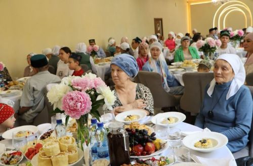 Апаста районкүләм  Корбан ашы узды