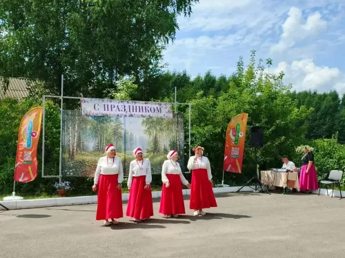 В Тюбяк-Черках прошло празднование Дня святых Петра и Павла