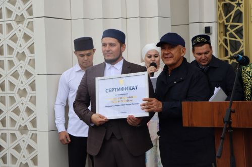 Татарстан Рәисе Апаста дини-әхлакый өстәмә белем бирү йортын ачты