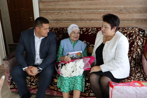 Иске Әнәле авылында яшәүче Талия әби: “Тормышымнан канәгать булып, 90 яшемә җиттем»