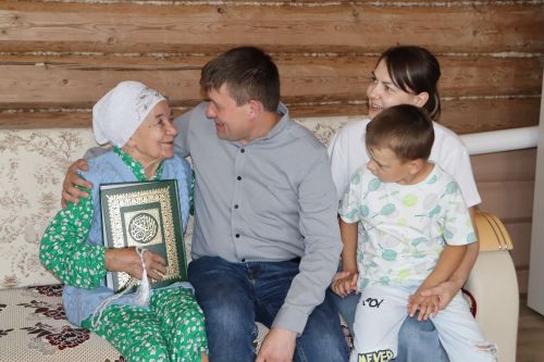 Иске Әнәле авылында яшәүче Талия әби: “Тормышымнан канәгать булып, 90 яшемә җиттем»