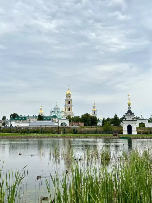 Прихожане приходов Апастовского района посетили святыни Дивеево и Арзамаса