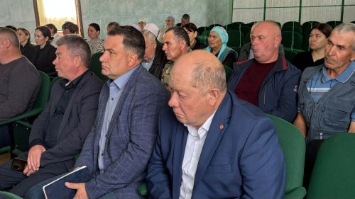 Халык җыены Әлмәндәр җирлегендә дәвам итте