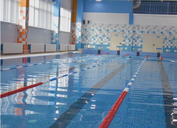 4 ноября в плавательном бассейне «Дельфин» состоятся соревнования по плаванию