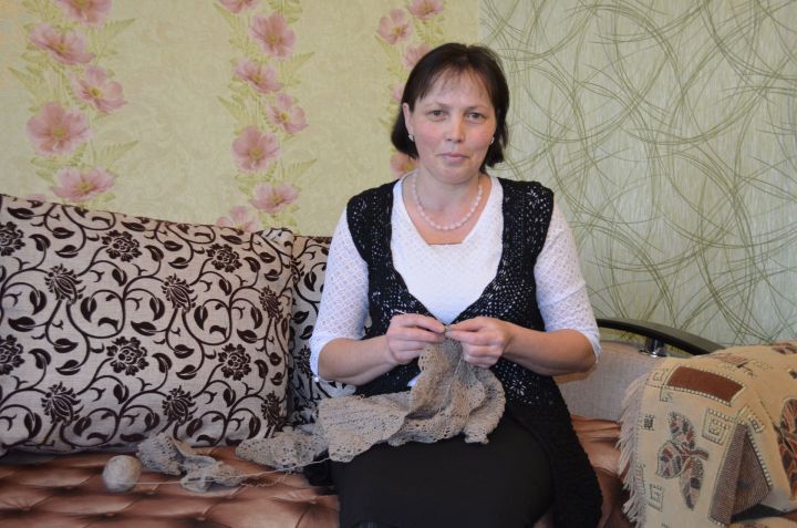 Гульфия Салахова из Шигаево не любит носить покупную одежду