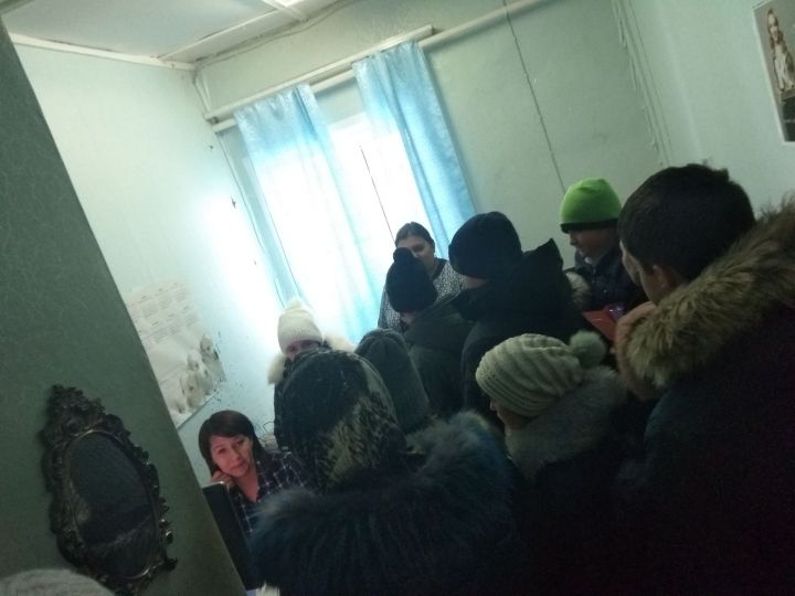 Апастовские школьники на экскурсии в редакции районки