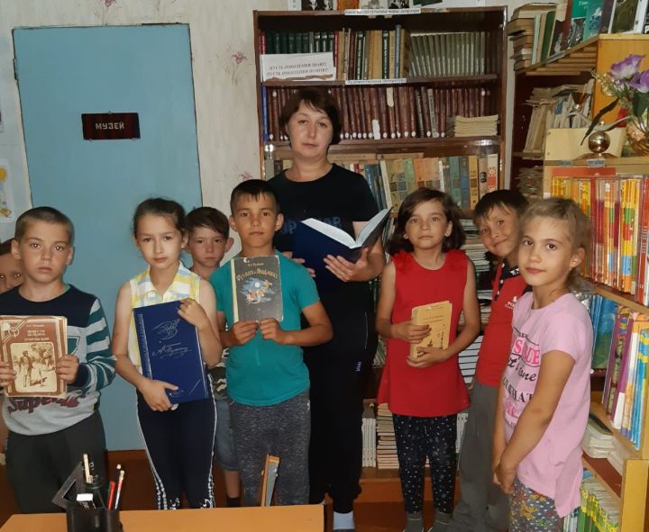 В пришкольных лагерях прошли Дни русского языка