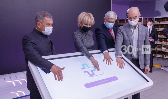Президент РТ открыл в Казани новый аптечный хаб с цифровыми сервисами и доставкой