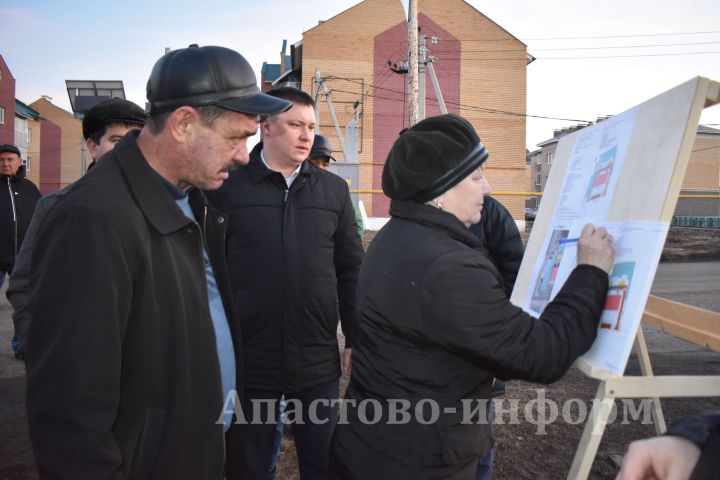 Работы по программе «Наш двор» начались в 329 дворах 34 районов Татарстана