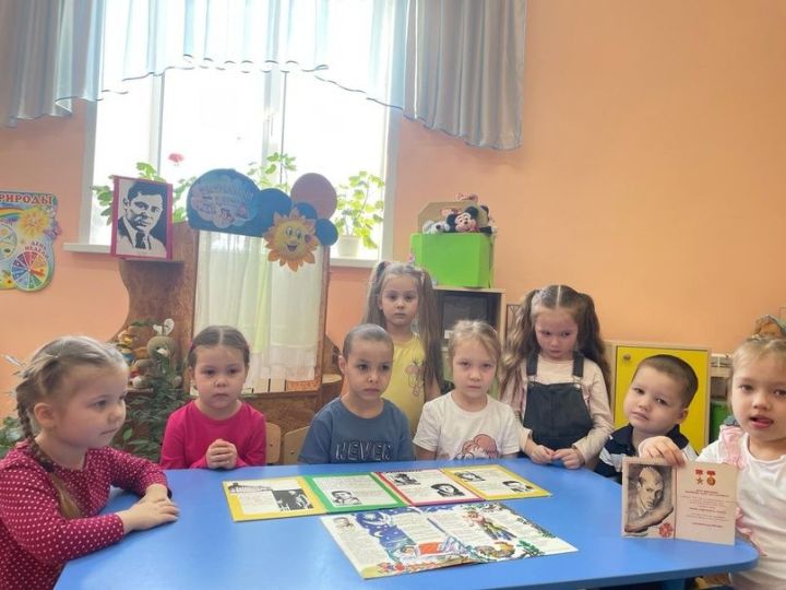 В детском саду «Радуга» прошло тематическое занятие, посвященное дню рождения Мусы Джалиля