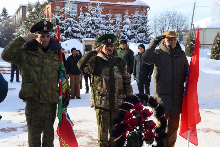 Апаста Ватанны саклаучылар көнен билгеләп уздылар