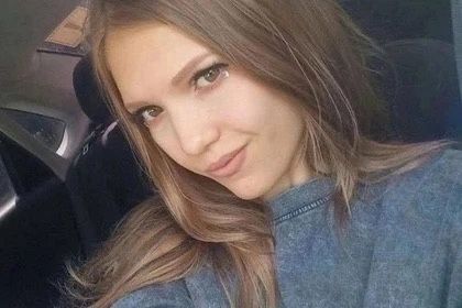 Яшь егет бергә яшәгән кызын үтергән, ә әнисе җинаятьне яшерергә булышкан