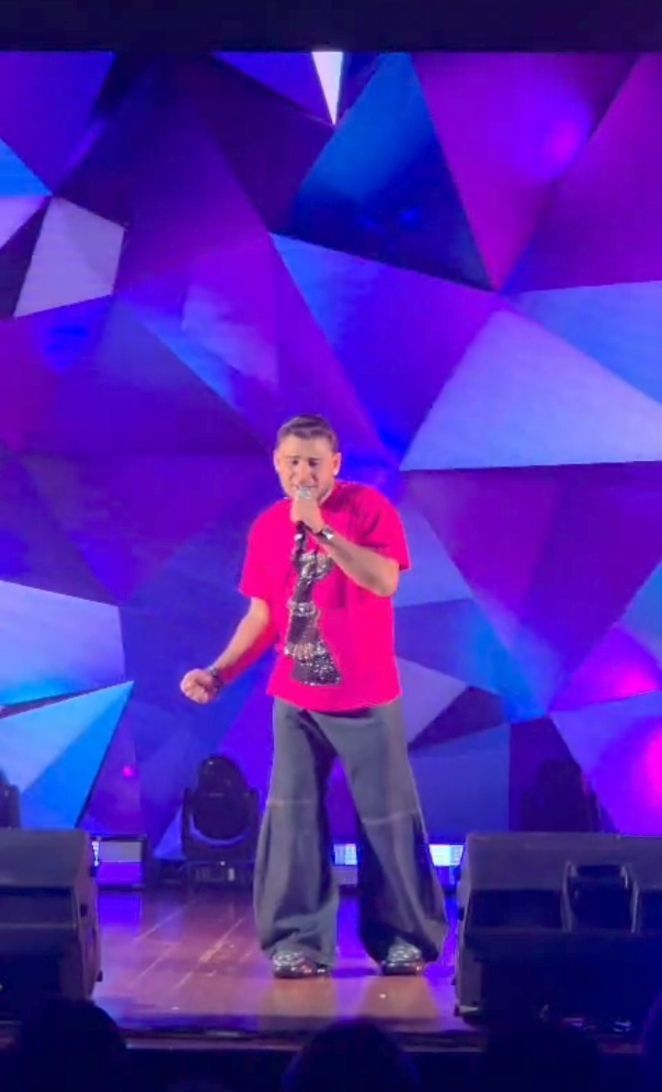«Төнебез борчулы булды»: Данир Сабировның кызын концерттан соң хастаханәгә алып киткәннәр